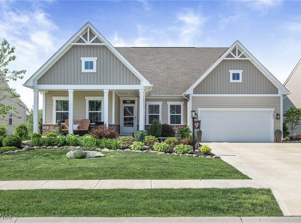 34655 N Legends Way, Grafton, OH 44044