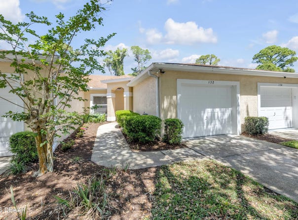 132 Turnbull Villas Circle, New Smyrna Beach, FL 32168