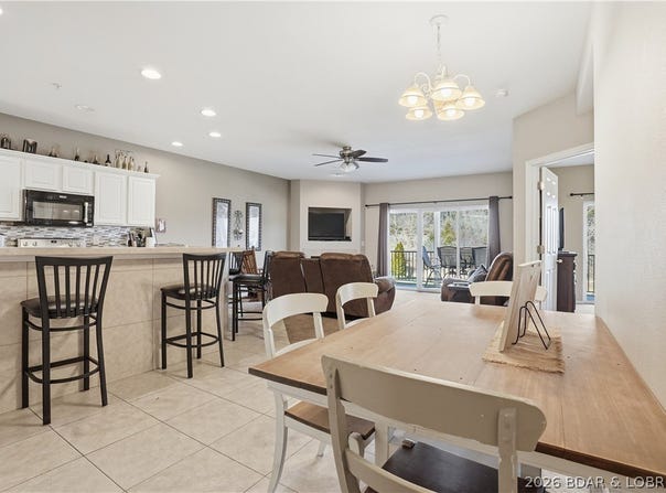 464 Cedar Heights Drive, Camdenton, MO 65020