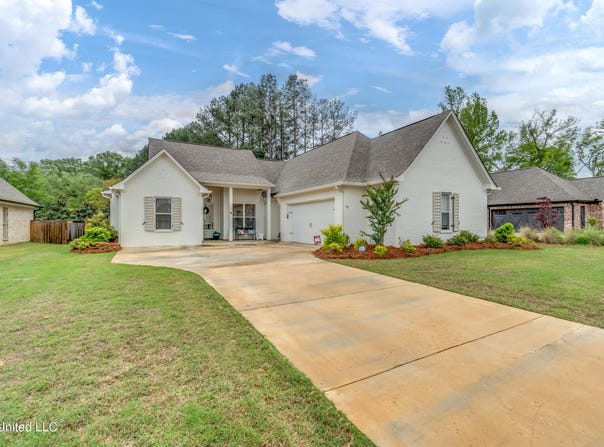 155 Bridgewater Loop, Madison, MS 39110