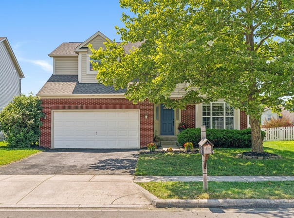1607 Morrison Farms Drive, Blacklick, OH 43004
