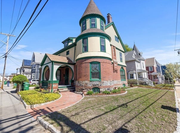 124 Boston Avenue, Medford, MA 02155