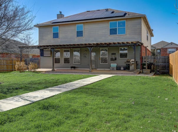 305 Waterlily WAY, Hutto, TX 78634