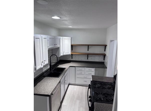6004 Westridge Lane, Fort Worth, TX 76116