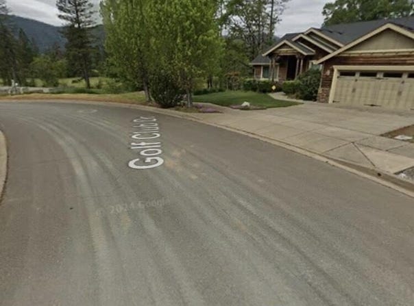 1490 Golf Club Drive, Cave Junction, OR 97523