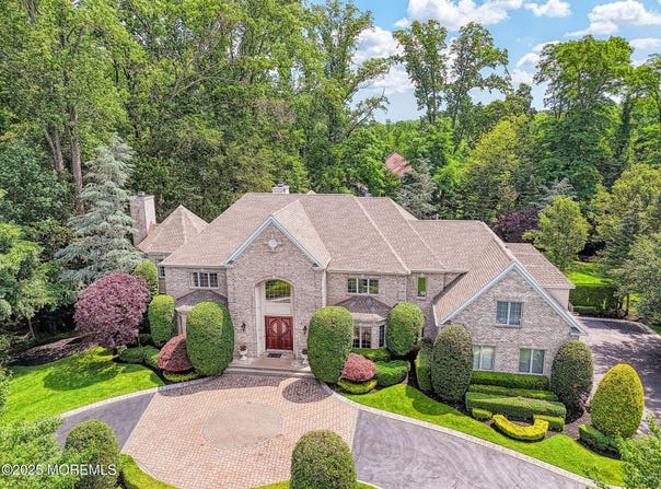 2 Red Oak, Holmdel, NJ 07733