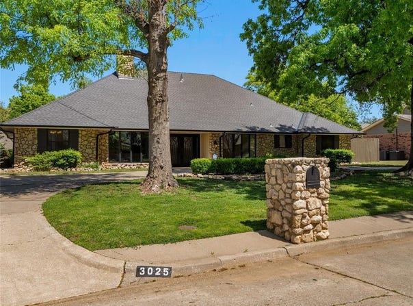 3025 Pine Ridge Road, Oklahoma City, OK 73120