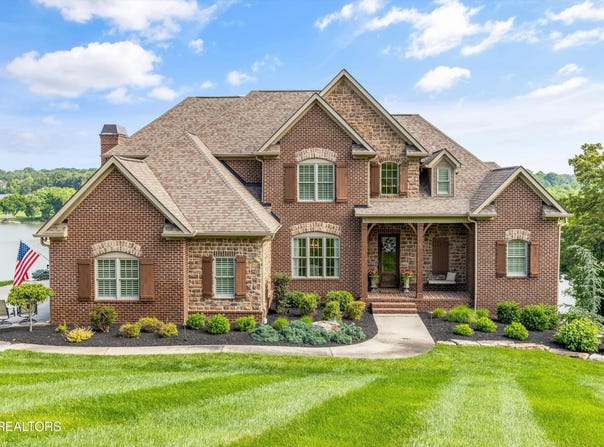 436 Silent River Lane, Loudon, TN 37774