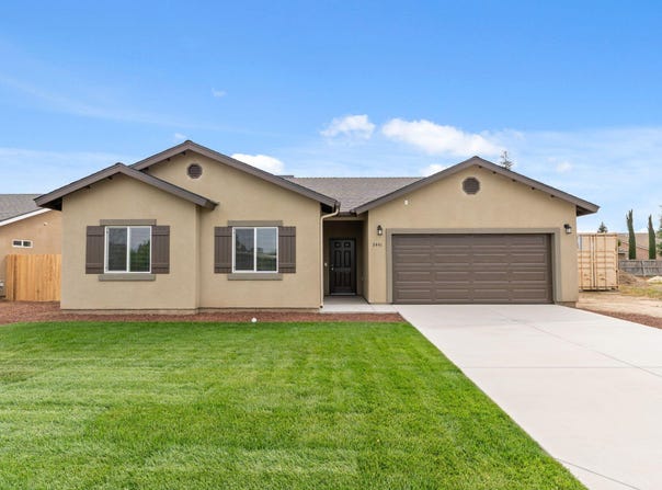 3441 E Douglas Avenue, Visalia, CA 93292