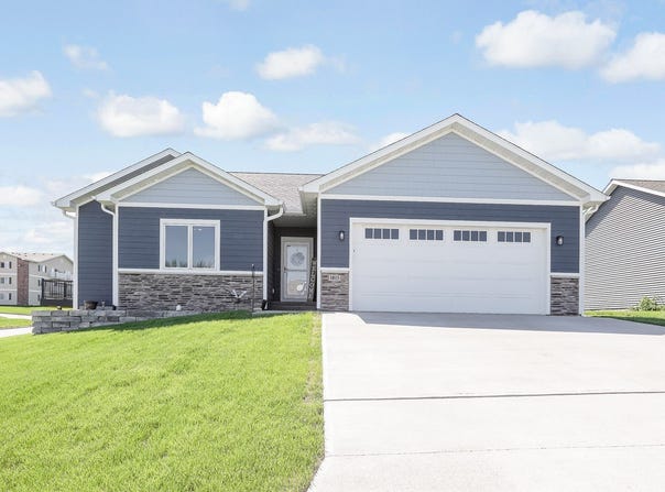 1815 S 2nd Street, Oskaloosa, IA 52577