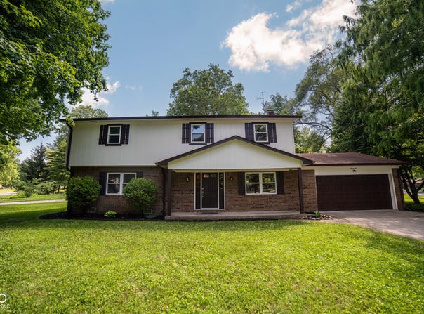 35 Fairwood Drive, Brownsburg, IN 46112