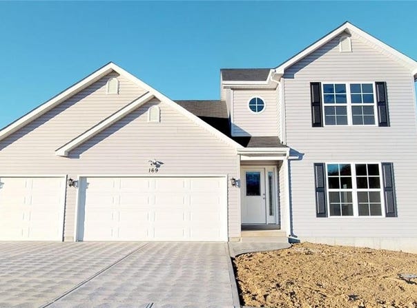 Claiborne @ Kensington Ridge, Herculaneum, MO 63048