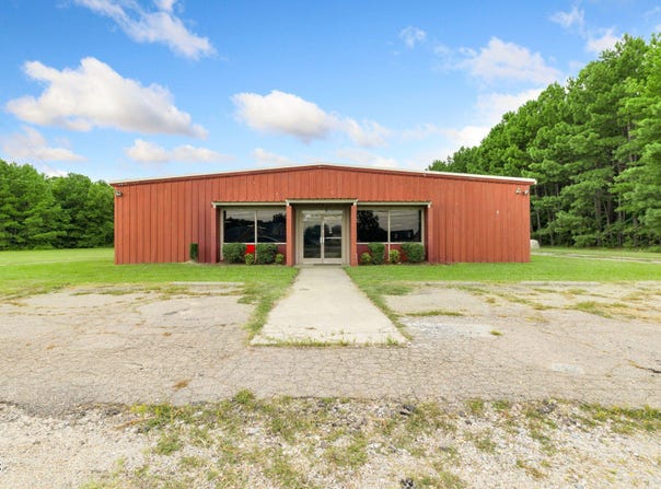 1652 Nc Hwy 125, Roanoke Rapids, NC 27870