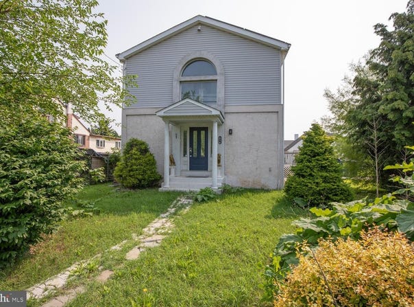 214 CROOKED LANE, KING OF PRUSSIA, PA 19406