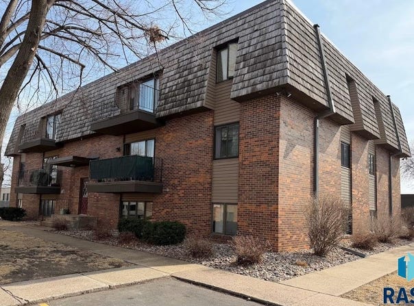 3544 S Gateway Blvd, Sioux Falls, SD 57106