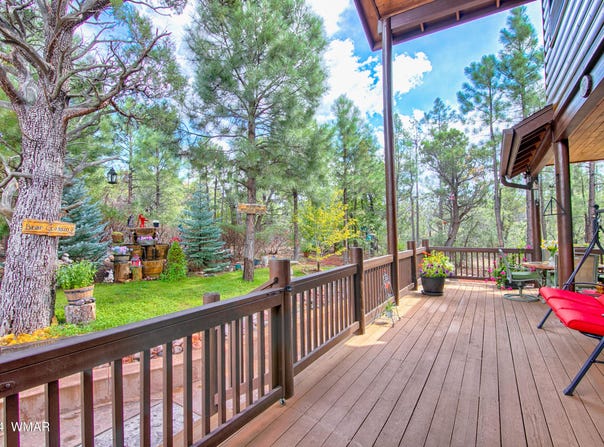 2241 S Bristlecone Drive, Show Low, AZ 85901