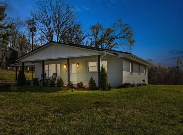 166 Treadway Drive, Owingsville, KY 40360