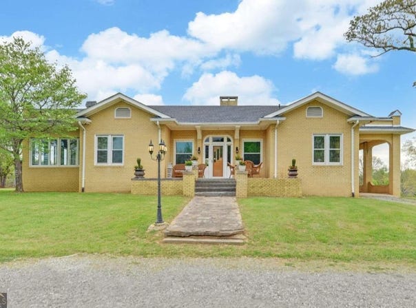 2465 Blue Ridge, Blue Ridge, GA 30513