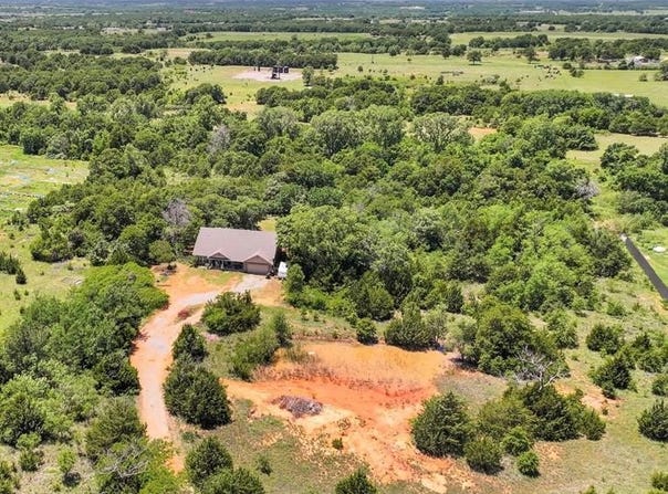 18761 Council Avenue, Lindsay, OK 73052