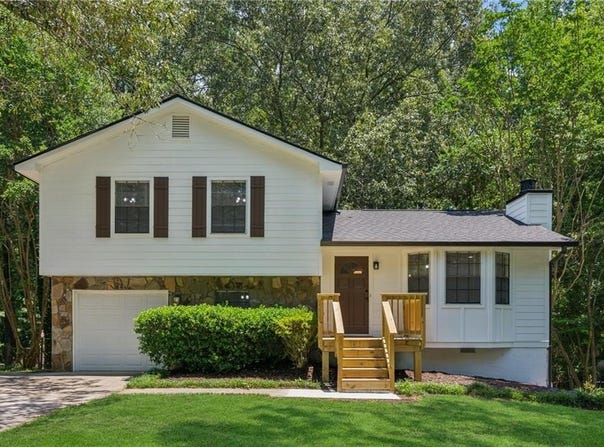 4030 Tanglewood Road, Snellville, GA 30039