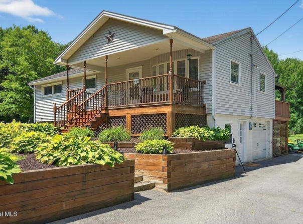 151 Reservoir Road, Moreau, NY 12828