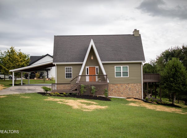 836 River Cliff Drive, Kodak, TN 37764