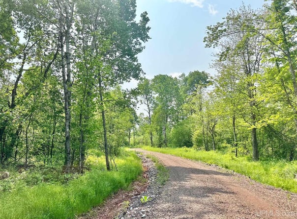 5632 W Rangeview Dr., Hurley C-WI, WI 54534