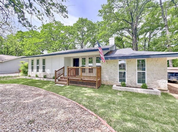 1345 Tawakoni Drive, West Tawakoni, TX 75474