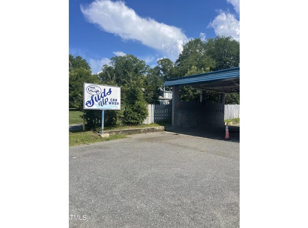 124 Thompson Street, Pittsboro, NC 27312