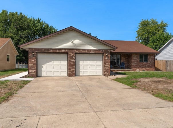 1006 Southport Drive, Lafayette, IN 47909