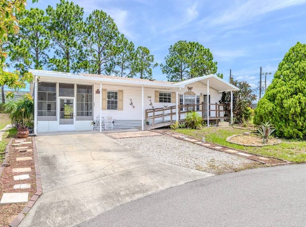 235 Apache Circle, Clermont, FL 34711