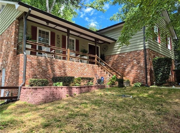 4094 Carlisle Place, Stone Mountain, GA 30083