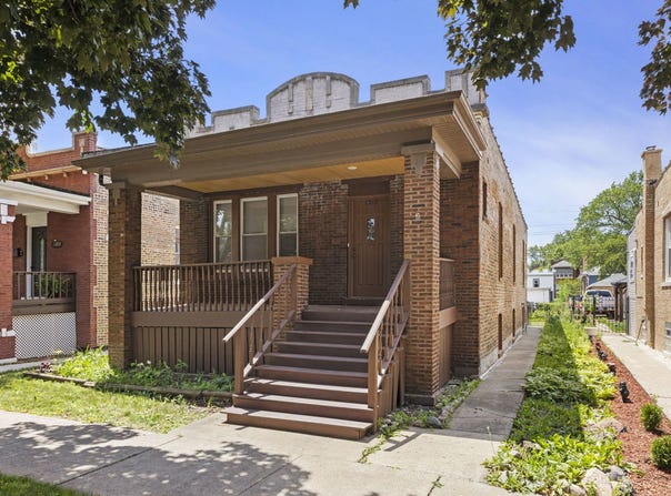 1318 S 61st Court, Cicero, IL 60804