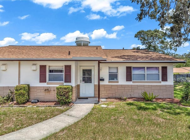 706 E MINNESOTA AVENUE, DELAND, FL 32724