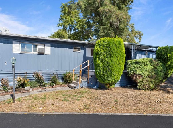 2021 Mahan Ave, Richland, WA 99354