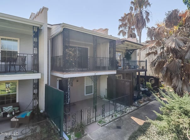 2501 Gulf Avenue, Gulfport, MS 39501
