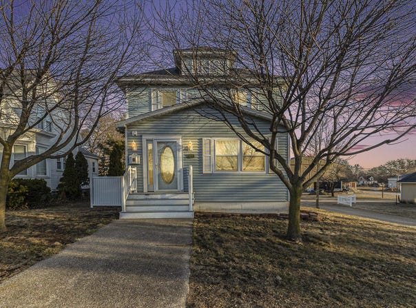 723 Grant Avenue, Grand Haven, MI 49417