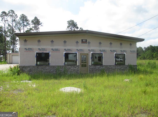 241 S Tallahassee, Hazlehurst, GA 31539