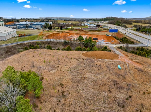 Lot 3 Winfield Dunn Pkwy, Kodak, TN 37764