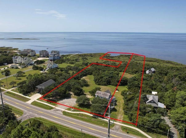 25438 NC Highway 12, Waves, NC 27982
