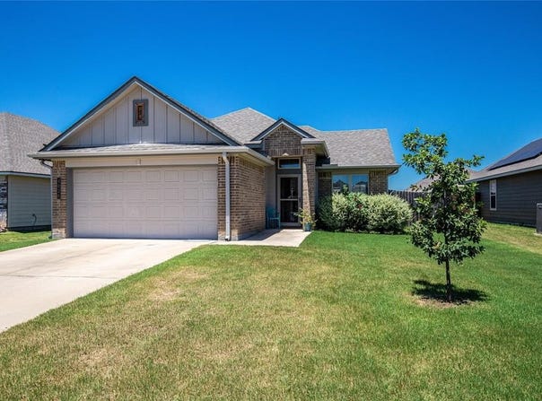 4028 Bravo Ranch Road, Waco, TX 76705