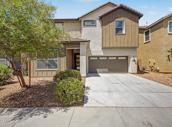 742 W WINCHESTER Drive, Chandler, AZ 85286