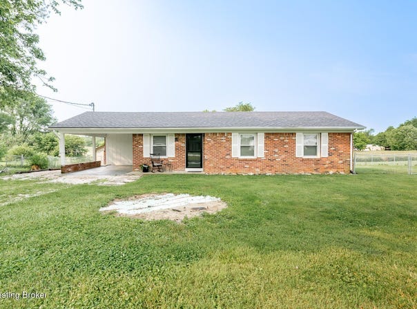 61 Wonderland Cavern Rd, Cecilia, KY 42724