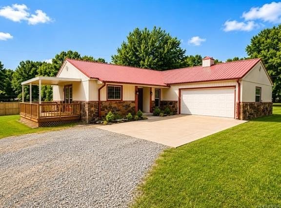 237 Hamilton Road, Eufaula, OK 74432