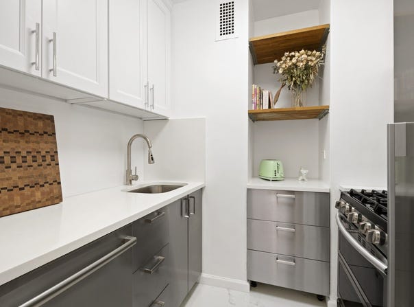 303 East 57th Street 11A, New York, NY 10022
