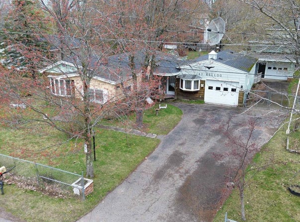 143 Kellogg Street, Marquette, MI 49855