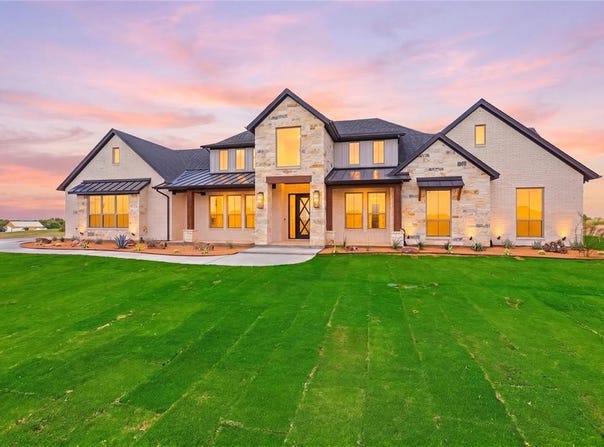 2006 Lindale Lane, Granbury, TX 76049