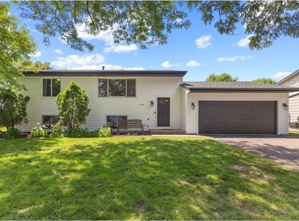 11215 Sumter Avenue N, Champlin, MN 55316