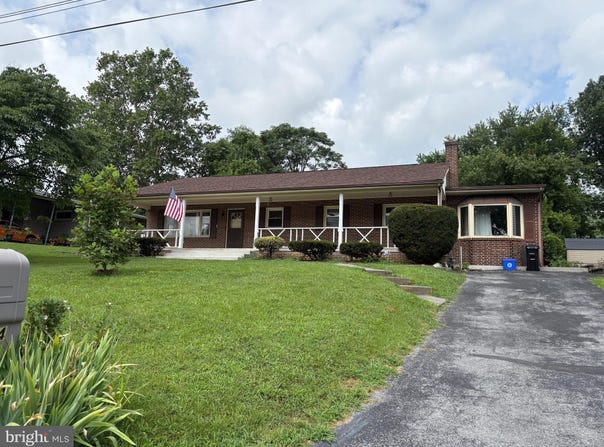 425 BEECHCROFT ROAD, WINCHESTER, VA 22601