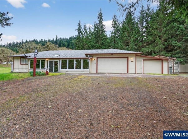 26100 Alpine Rd, Monroe, OR 97456